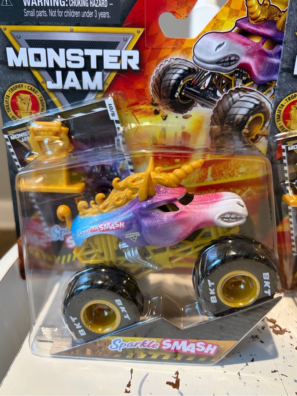 Gold Monster Jam Sparkle Smash